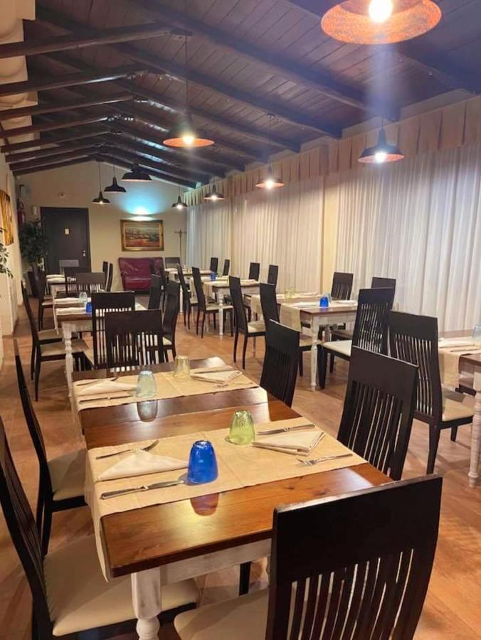 La Vecchia Fattoria Hotell Loreto Eksteriør bilde