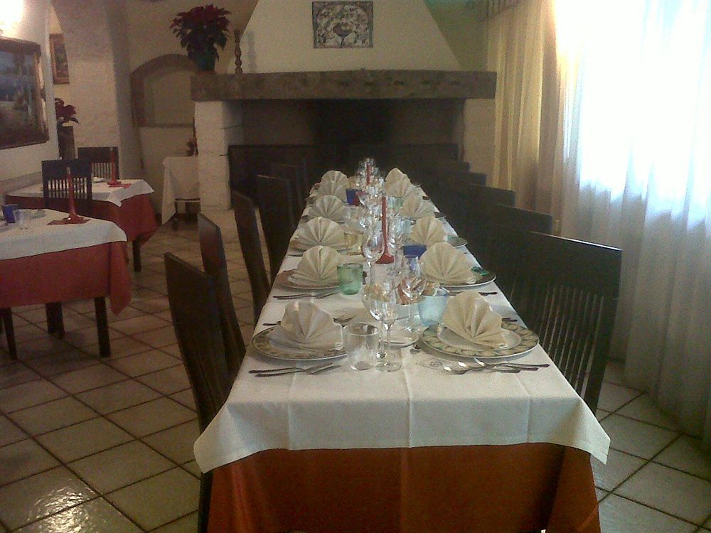 La Vecchia Fattoria Hotell Loreto Eksteriør bilde